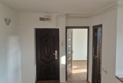 Apartament cu 2 camere decomandat în Precista