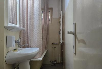 Apartament cu 2 camere semidecomandat în Circumvalațiunii - 4