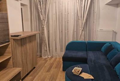 Apartament cu 2 camere decomandat în Politehnica
