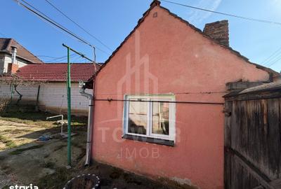 Casă cu 2 camere cu Teren 259 Mp în Central