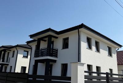Casă cu 4 camere în Central - 4