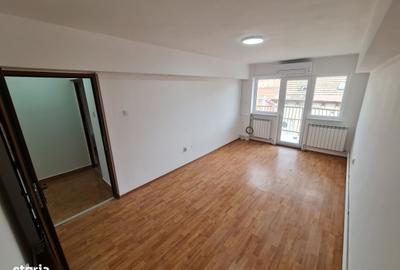Spațiu comercial, de 151 mp, în Ultracentral - 12