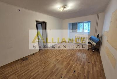 Apartament cu 2 camere decomandat în Titan