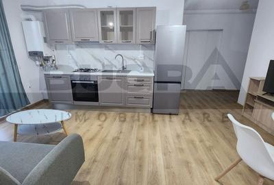 Apartament cu 3 camere decomandat în Chinteni