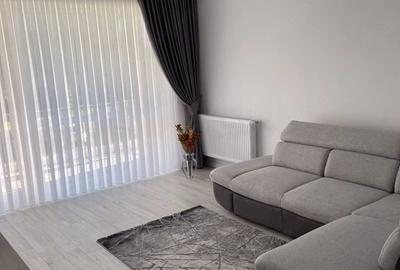 Apartament cu 2 camere decomandat în Medicină