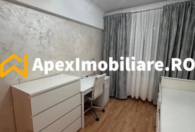 Apartament cu 3 camere decomandat în Giurgiului