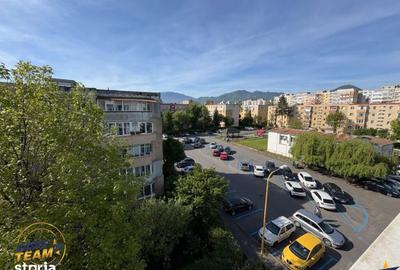 Apartament cu 2 camere decomandat în Florilor - 2