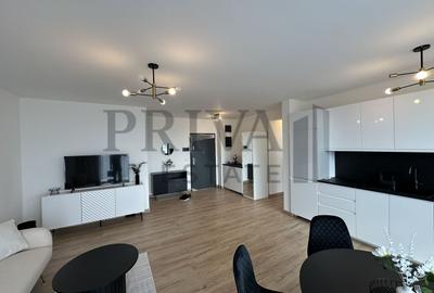 Apartament cu 2 camere decomandat, mobilat în Central