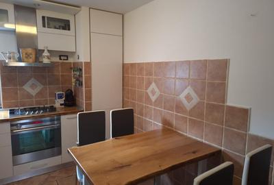 Apartament cu 4 camere, mobilat în Târgu Cucu - 6