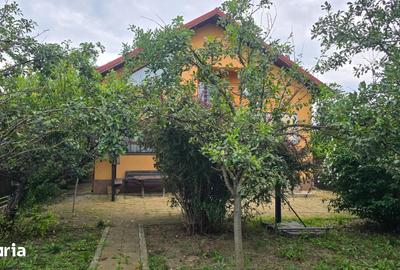 Casă cu 5 camere cu Teren 700 Mp în Snagov
