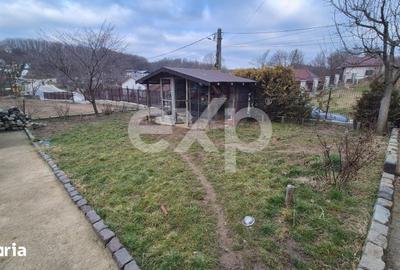 Casă cu 4 camere cu Teren 553 Mp în Moșoaia