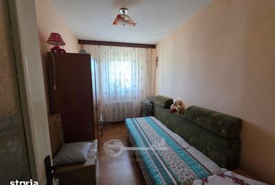 Apartament cu 3 camere decomandat în Alexandru cel Bun - 3