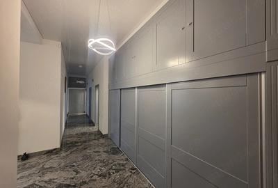 Apartament cu 4 camere decomandat în Decebal - 9