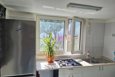 Garsonieră decomandată în Central - 7
