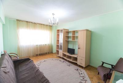 Apartament cu 2 camere decomandat, mobilat în Trivale
