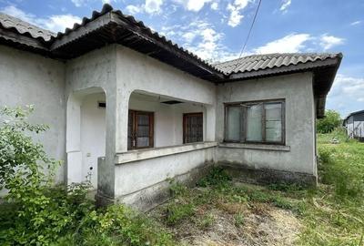 Casă cu 4 camere în Brăniștari - 4