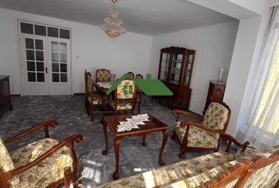 Casă cu Teren 4000 Mp în Orașul Vechi
