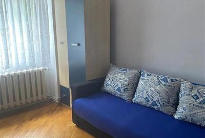 Apartament cu 3 camere decomandat în Păcurari