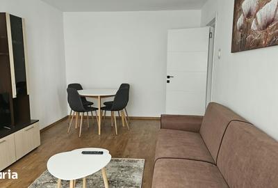 Apartament cu 2 camere decomandat în Crângași