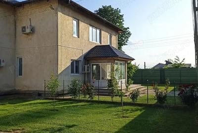 Apartament cu 6 camere în Tecuci - 3