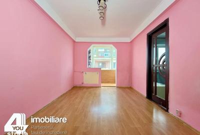 Apartament cu 2 camere semidecomandat în Aradul Nou - 1