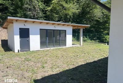 Casă cu 4 camere cu Teren 500 Mp în Baciu