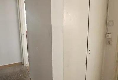 Apartament cu 3 camere decomandat în Luncă