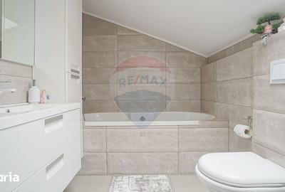Apartament cu 4 camere, mobilat în Central - 6