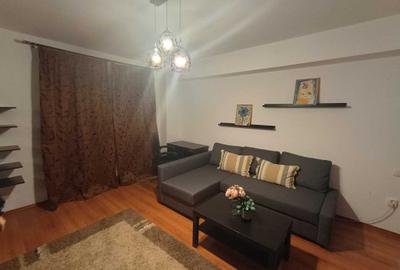Apartament cu 2 camere decomandat în Zorilor