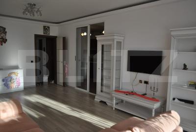 Apartament cu 2 camere decomandat, mobilat în Tractorul - 2