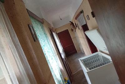 Casă cu Teren 350 Mp în Socol - 5
