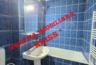 Apartament cu 2 camere semidecomandat în Craiovei