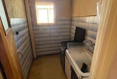 Apartament cu 2 camere decomandat în Berceni