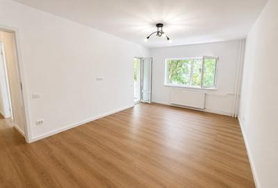 Apartament cu 2 camere decomandat în P-ța Alba Iulia