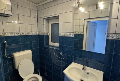 Spațiu comercial, de 100 mp, în Central
