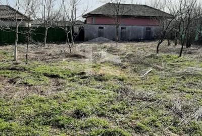 Teren Construcții intravilan de 2562 mp, în 23 August
