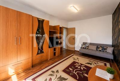 Apartament cu 3 camere semidecomandat, mobilat în Mihai Viteazul - 1