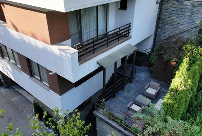 Casă cu 6 camere cu Teren 451 Mp în Schei - 6