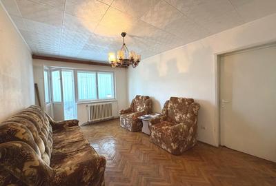 Apartament cu 2 camere semidecomandat în Cugir