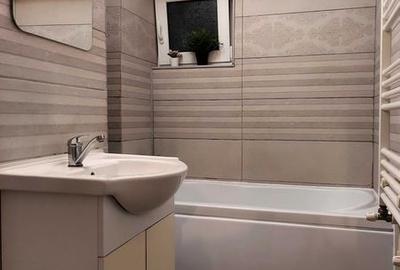 Apartament cu 4 camere decomandat în Ultracentral