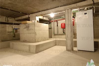 Apartament cu 4 camere în Dorobanți