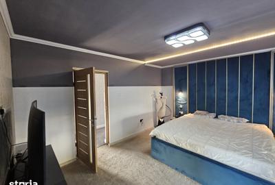 Casă cu 3 camere cu Teren 1078 Mp în Șoimuș
