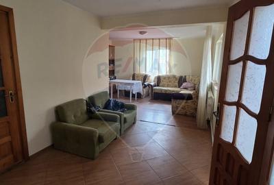 Casă individuală cu 5 camere cu Canalizare în Obor - 6