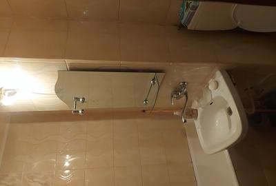 Apartament cu 3 camere semidecomandat în Câmpina - 2