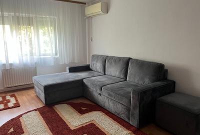 Apartament cu 2 camere decomandat în Lotus