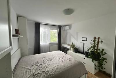 Apartament cu 3 camere decomandat în Domenii