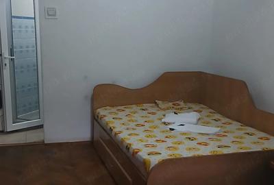 Garsonieră decomandată în Micro 19 - 15