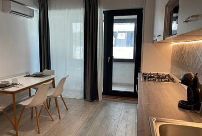 Apartament cu 2 camere decomandat, mobilat în Tomis Plus - 13