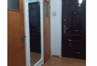 Apartament cu 4 camere decomandat în Rahova - 1