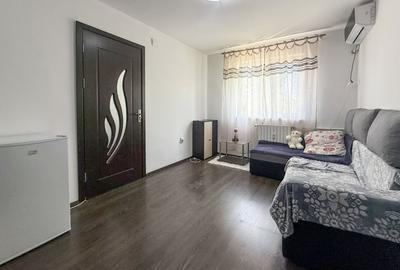 Apartament cu 2 camere semidecomandat, mobilat în Tomis Nord